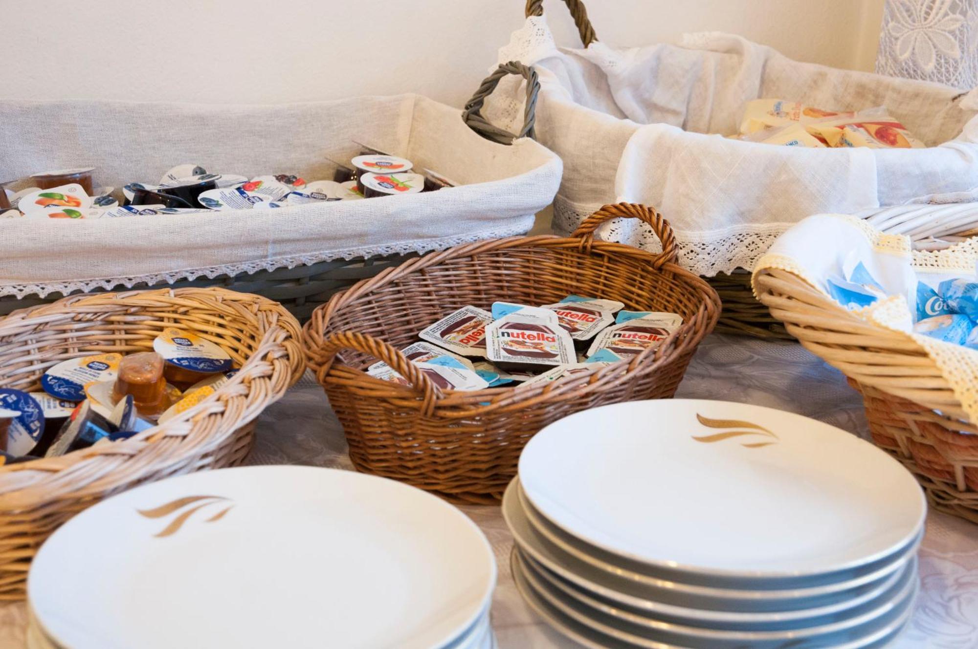 Bed and Breakfast Garni Mariolina Falcade Exterior foto